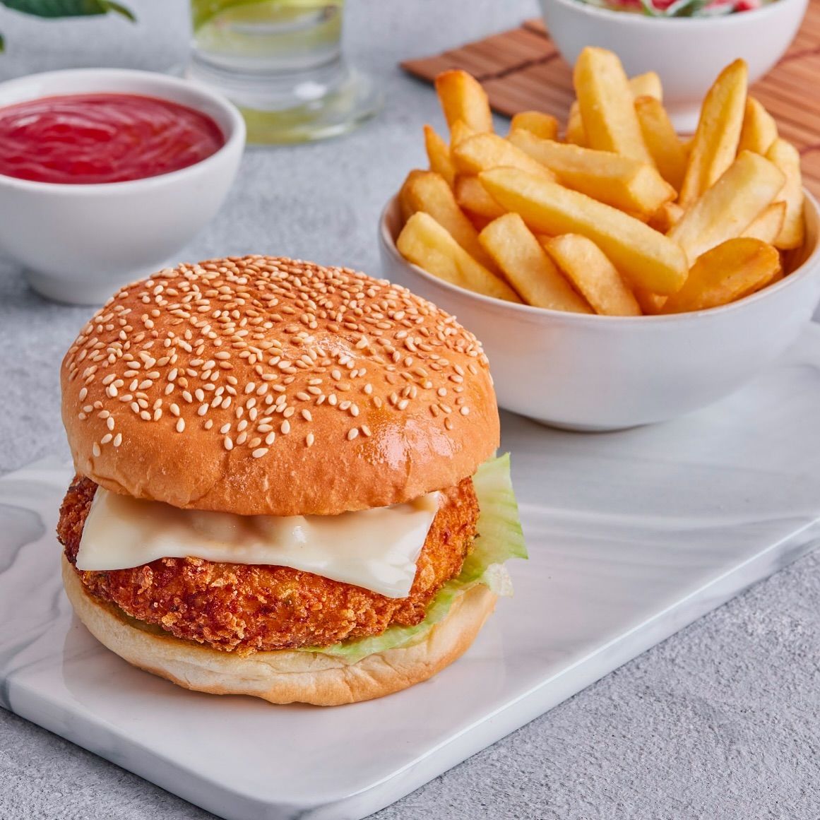 Veg Patty Burger🟩 ( DILLI CAFÉ  )